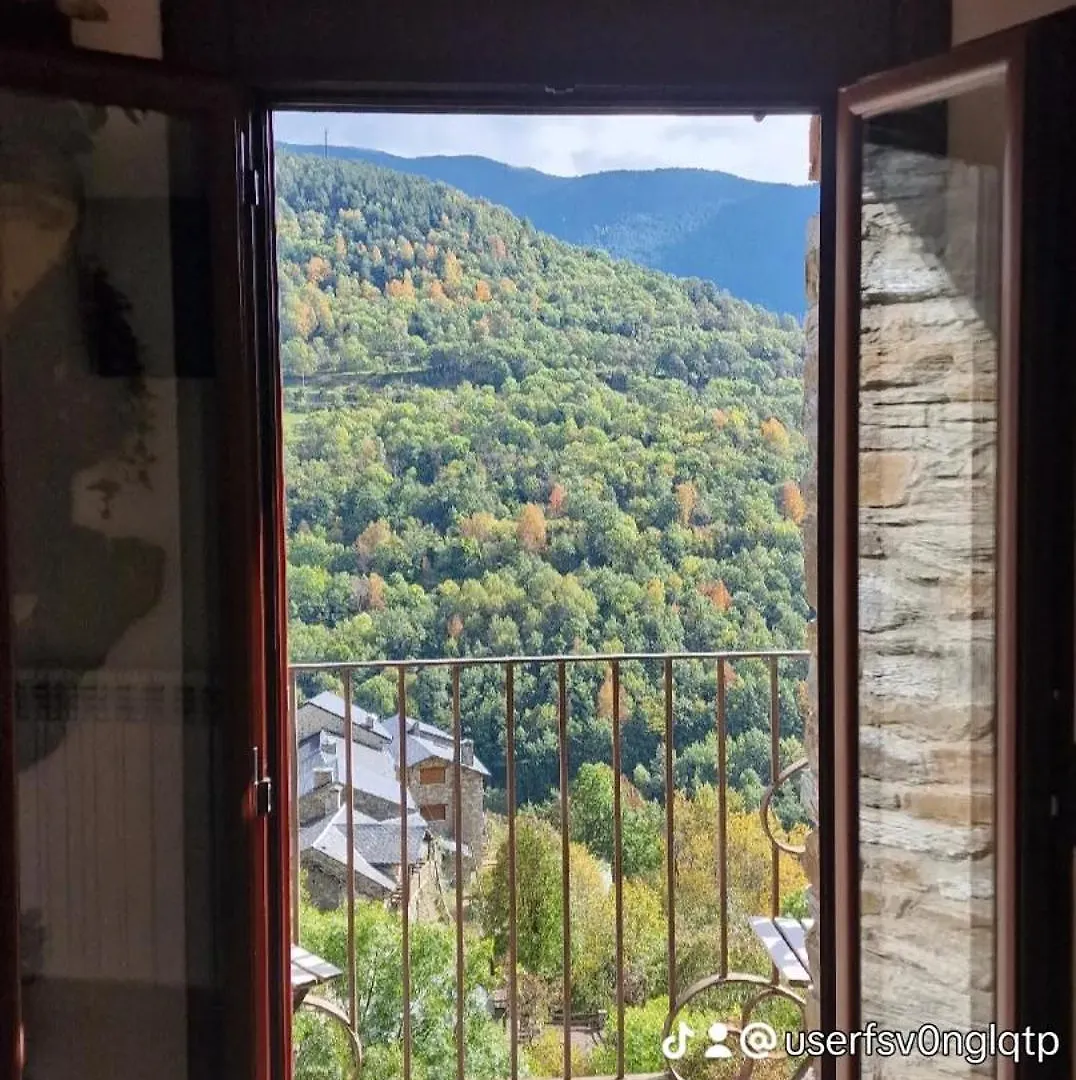 Hotel Rural L'Ortiga Blanca Queralbs Španělsko